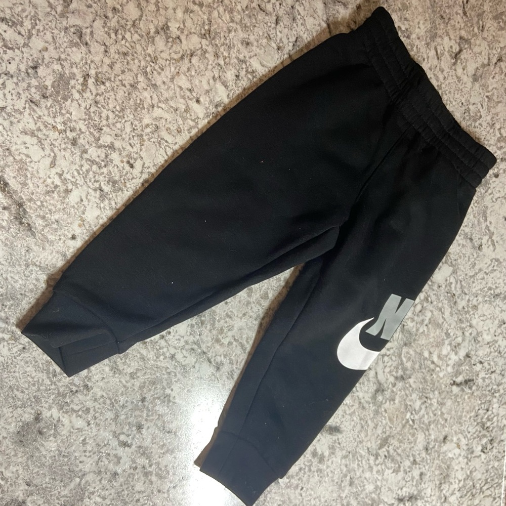 Nike Kids Black Jogger Pants